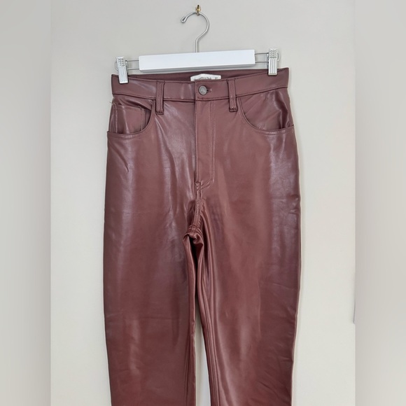 Abercrombie & Fitch The 90s Straight ultra high rise Vegan Leather Pants 27/4L - Picture 6 of 14